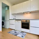 3 Bedroom With Balcony Apartmán