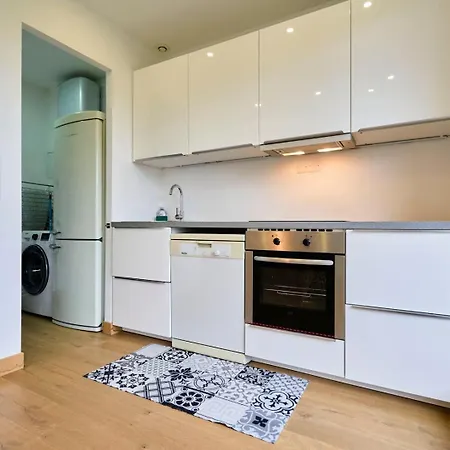 3 Bedroom With Balcony Appartement